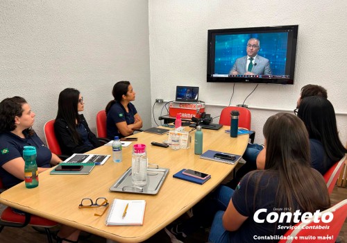 Funcionários da Conteto realizam curso sobre a Reforma Tributária.